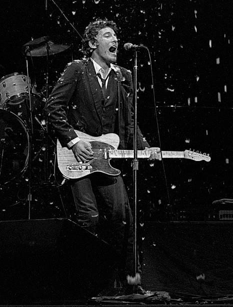 VLafora's tweet photo. @PaulApp0505 Thanks Paul. Happy Bruce Monday!
๐ท #RickDiamond Atlanta 1978
The Fox Theater https://t.co/EDloopFlUq
