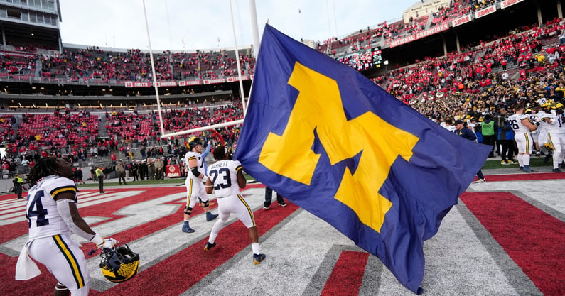 ethanmmcdowell's tweet photo. I experienced heartbreak for the first time at 10 years old. It was Michigan's fault. 

We've since made up, and I'm fired up to join @TheWolverineOn3!!!

I'll be covering Michigan football recruiting— something that same 10 year old would be psyched to hear. 

My introduction: https://t.co/u4uB0VKpyB