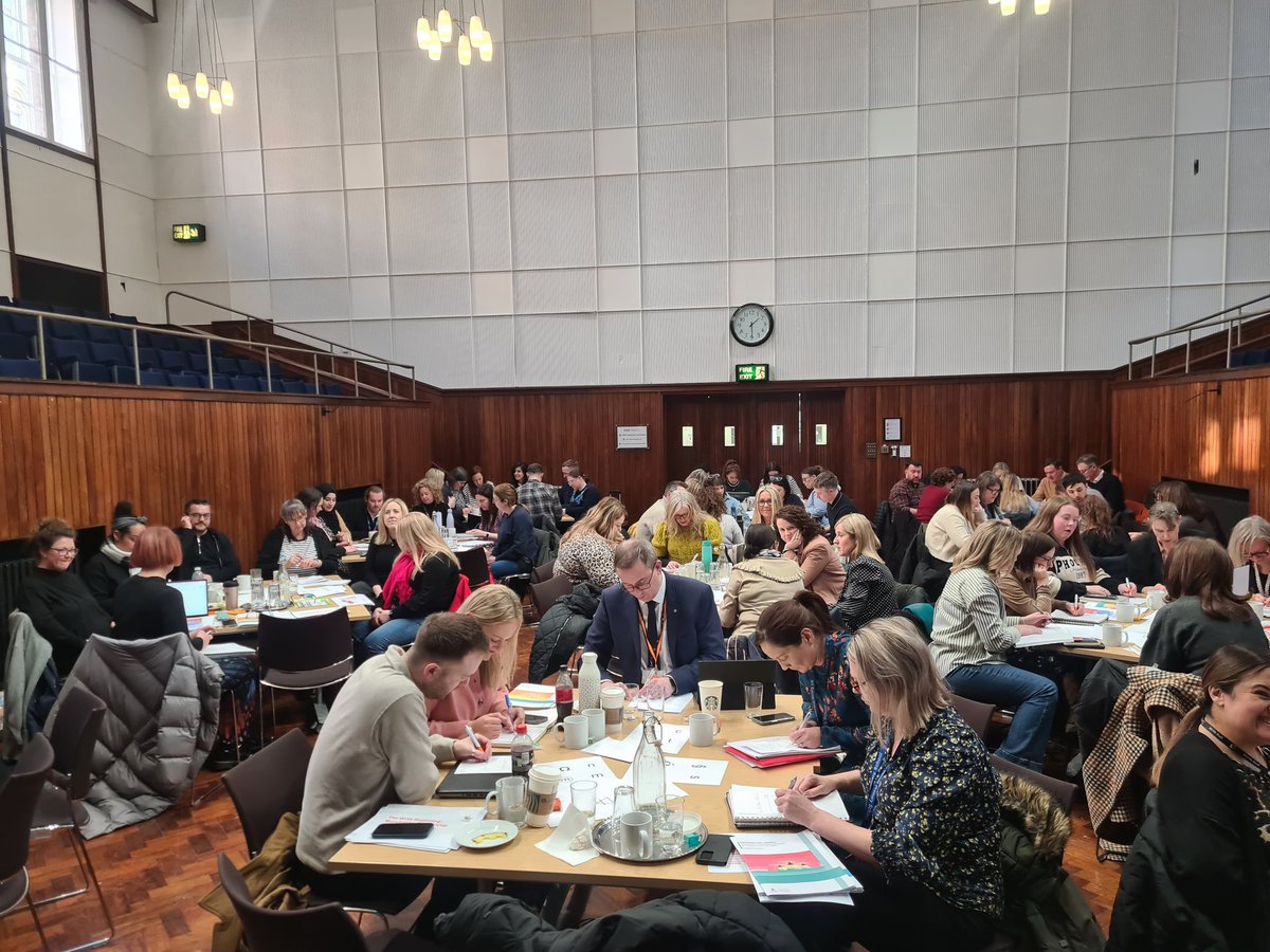 Anna Kirk tweet media