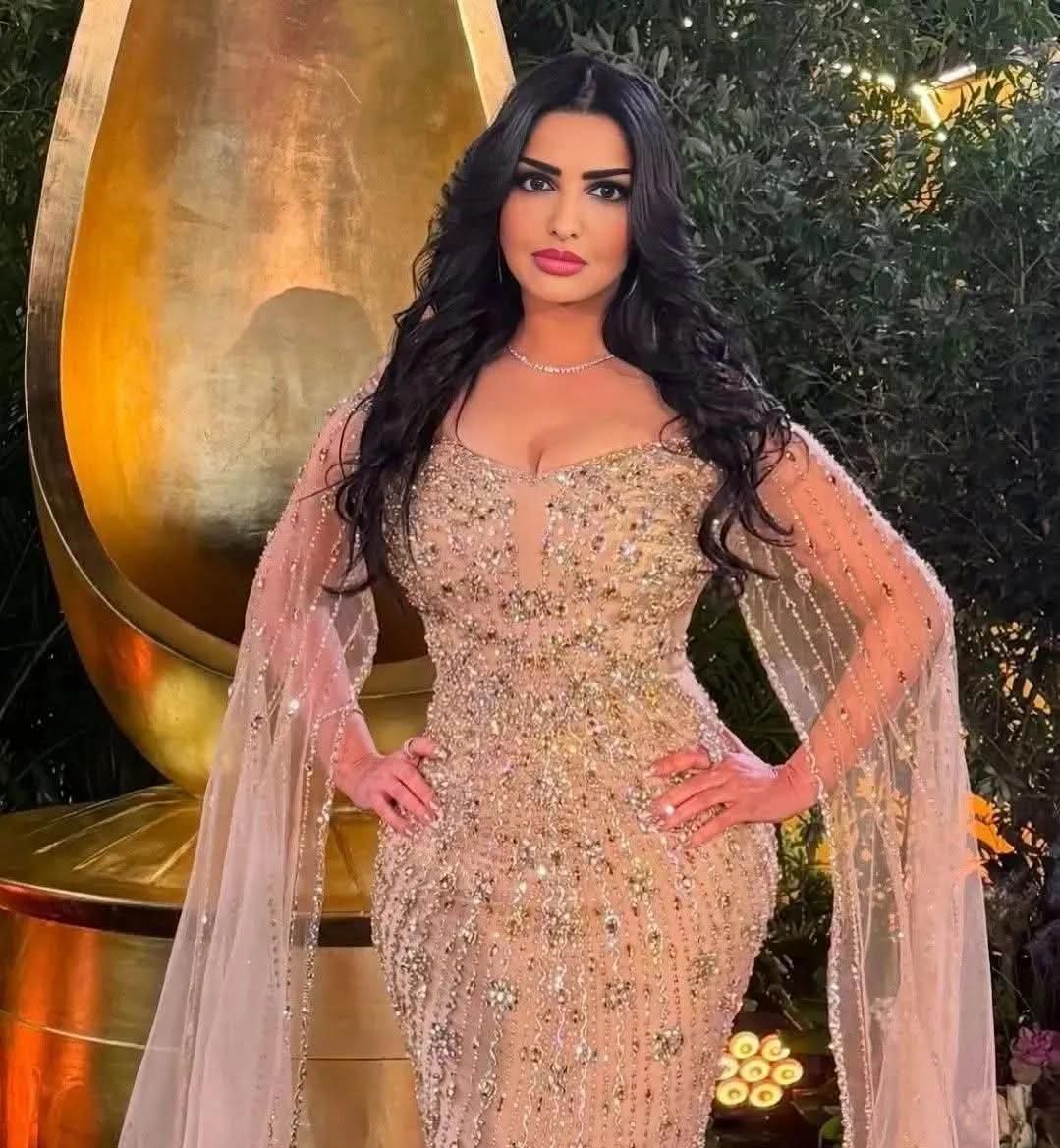 أنت المقصود بإذن الله ❤️❤️❤️❤️❤️❤️❤️❤️❤️❤️❤️❤️

الأقدار السعيدة في طريقها إليك، فأبشر وأكتب يا رب"