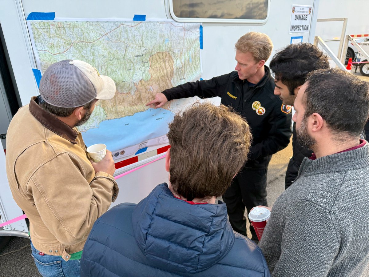 Anne Cope tweet media