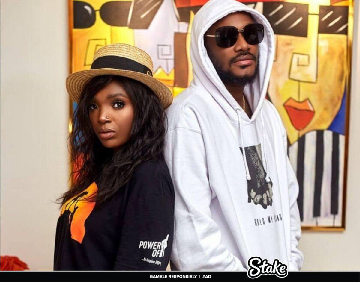 stylyrr's tweet photo. In case you’re wondering why 2face and Annie are trending, here’s a thread explaining everything 👇🏾👇🏾 https://t.co/wSc2WCZrUv