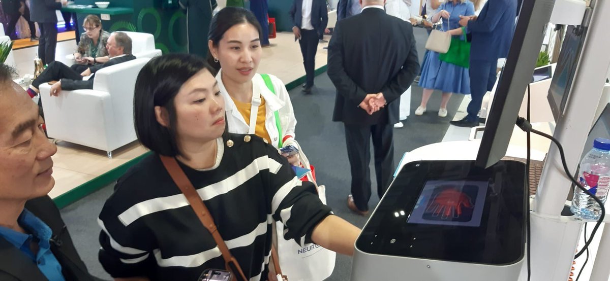 HandInScan tweet media