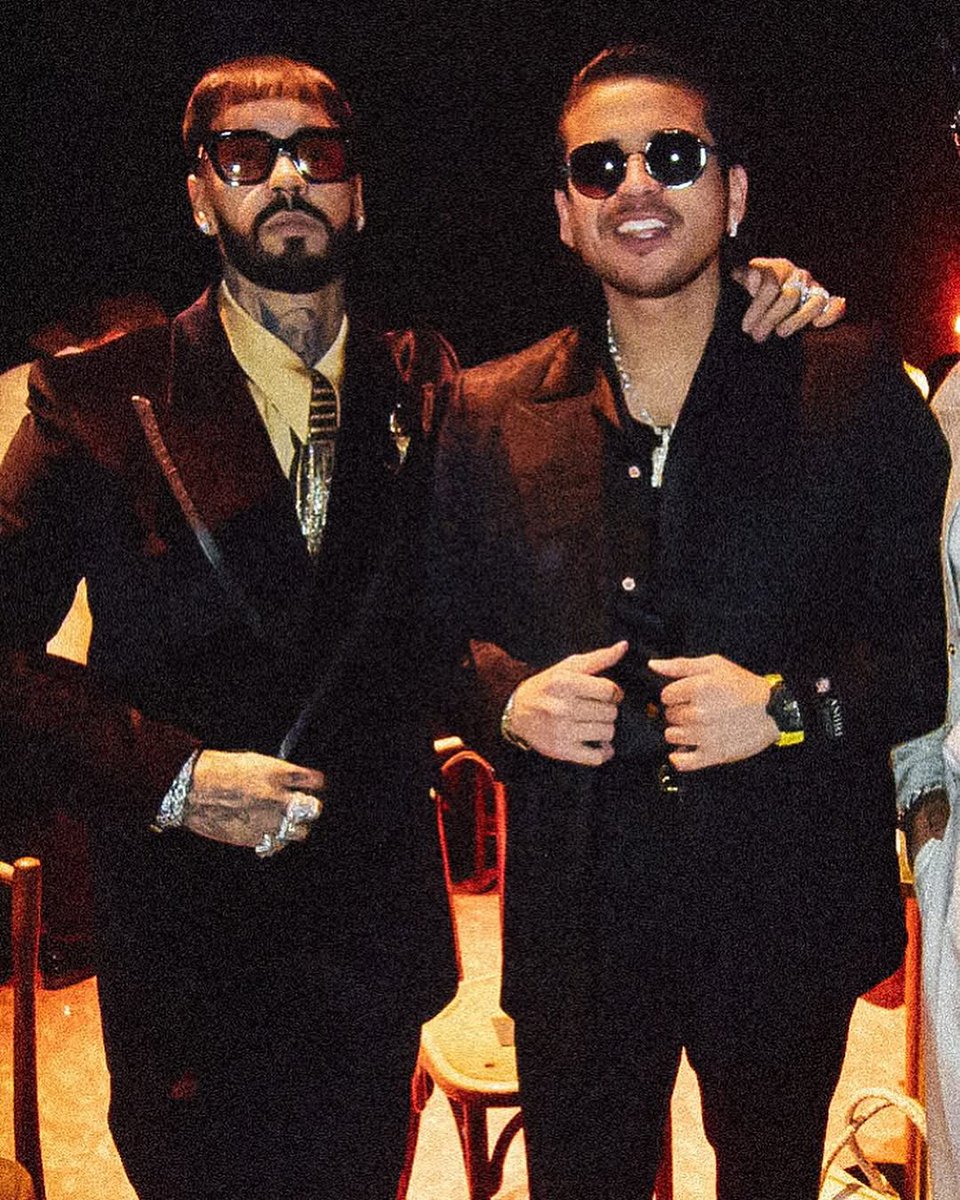 Souflowlive's tweet photo. Anuel AA x Fuerza Regida 🇲🇽🇵🇷 https://t.co/E1hEyAN8r1