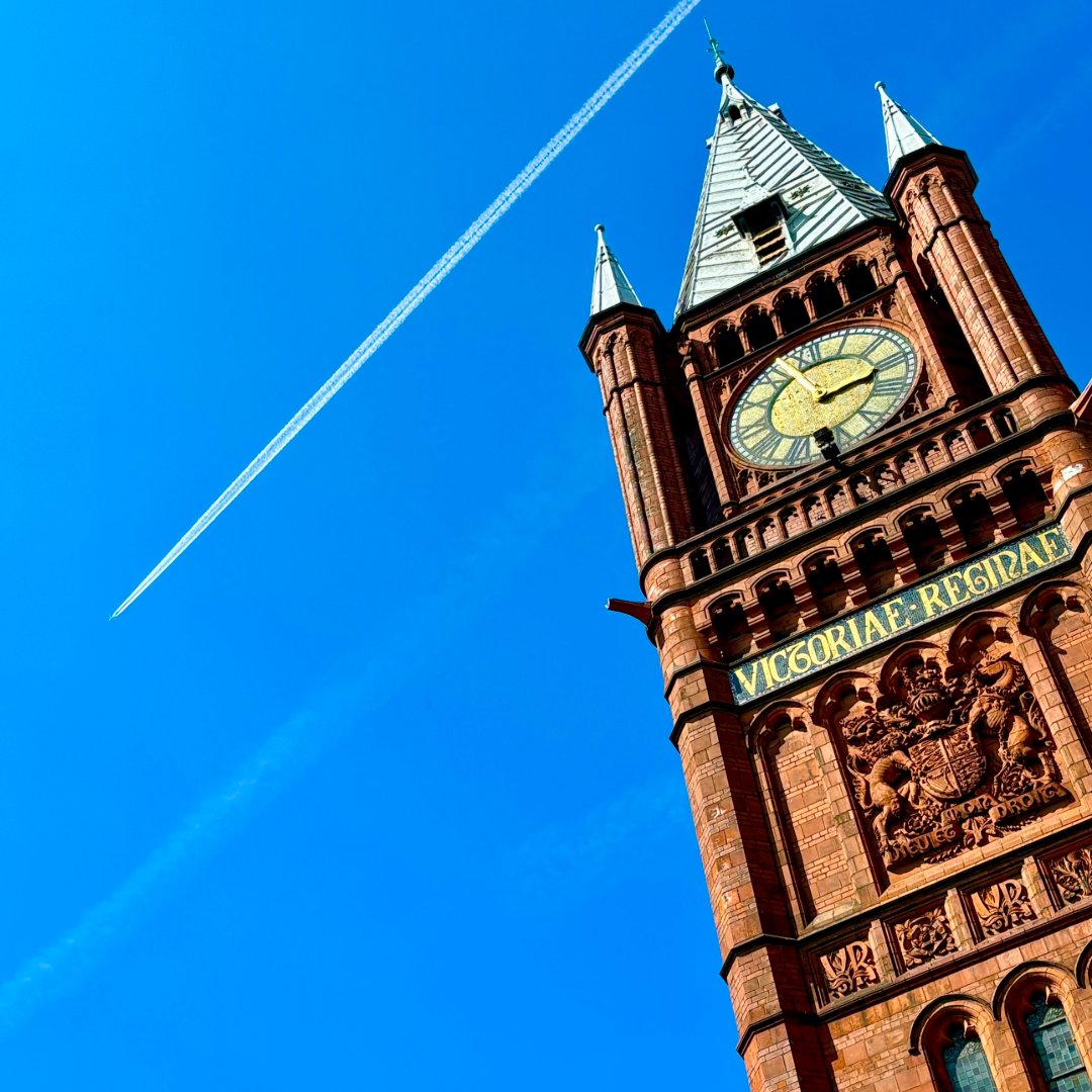 It’s the first day of term! A huge welcome back to all our students and hello to our new students joining us this month 👋

Find out everything you need to know about your welcome programme: brnw.ch/21wQhh6