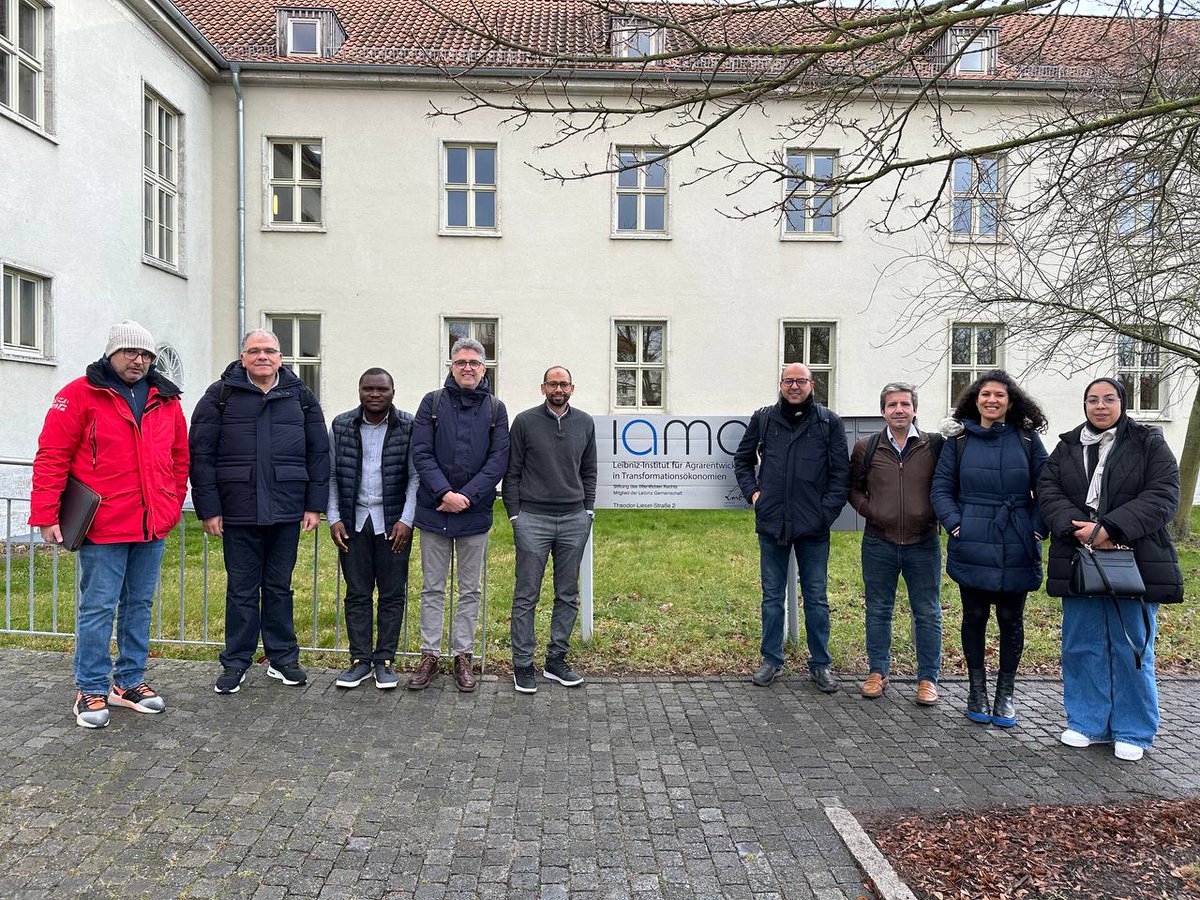 TRUSTFARM_FOSC's tweet photo. And here we are at our last #TRUSTFARM meeting.
From Jan 21-23, 2025, we reflected on our journey toward resilient, climate-smart farming at @IAMO. Thanks to all partners, farmers &amp; stakeholders for making this project unforgettable! 🌾🌍 #SustainableAgriculture
@foscera https://t.co/Dn1N0df6NY