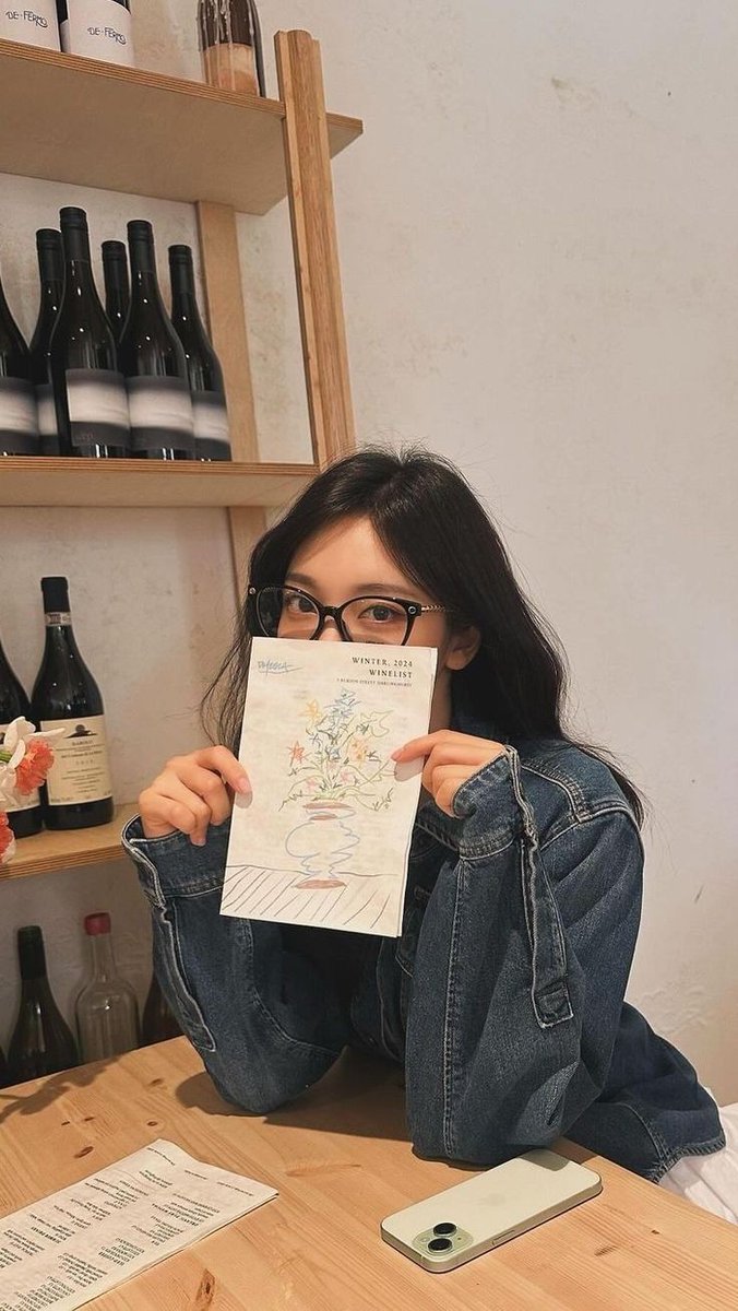 shinta_defi22's tweet photo. My nerd boy and my nerd girl
#guiflies #wonning https://t.co/plKORslCCP