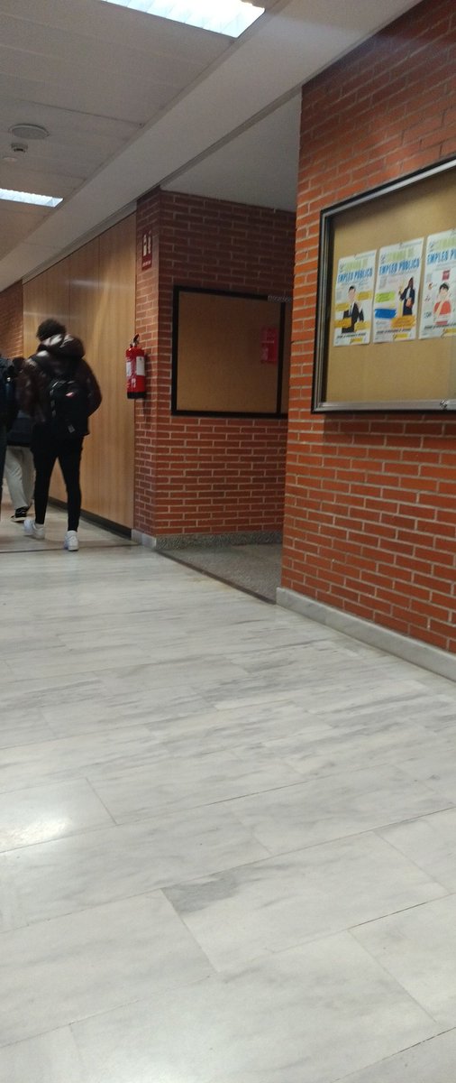 cesarncruz's tweet photo. Comenzando mis clases de #programevaluation #evaluacion de #politicaspublicas en @uc3m todo un reto todos los cuatrimestres con nuestro estudiantado!! Desearme suerte! https://t.co/oaPHas6ViZ