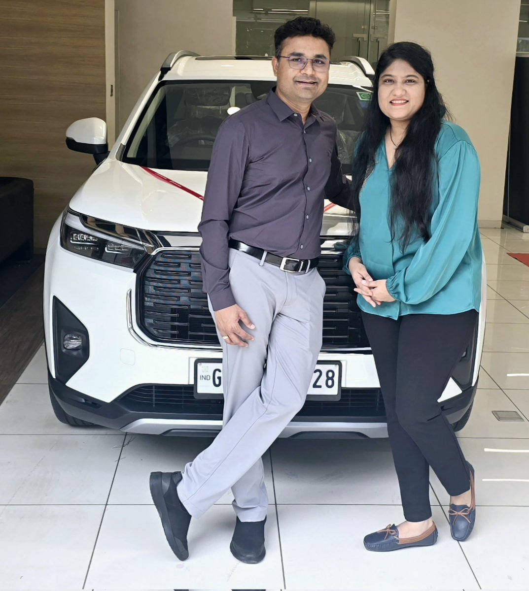 ManthanSheth's tweet photo. Finally, It's Elevate ZX CVT Reinforced! https://t.co/qpcyHKGZCw