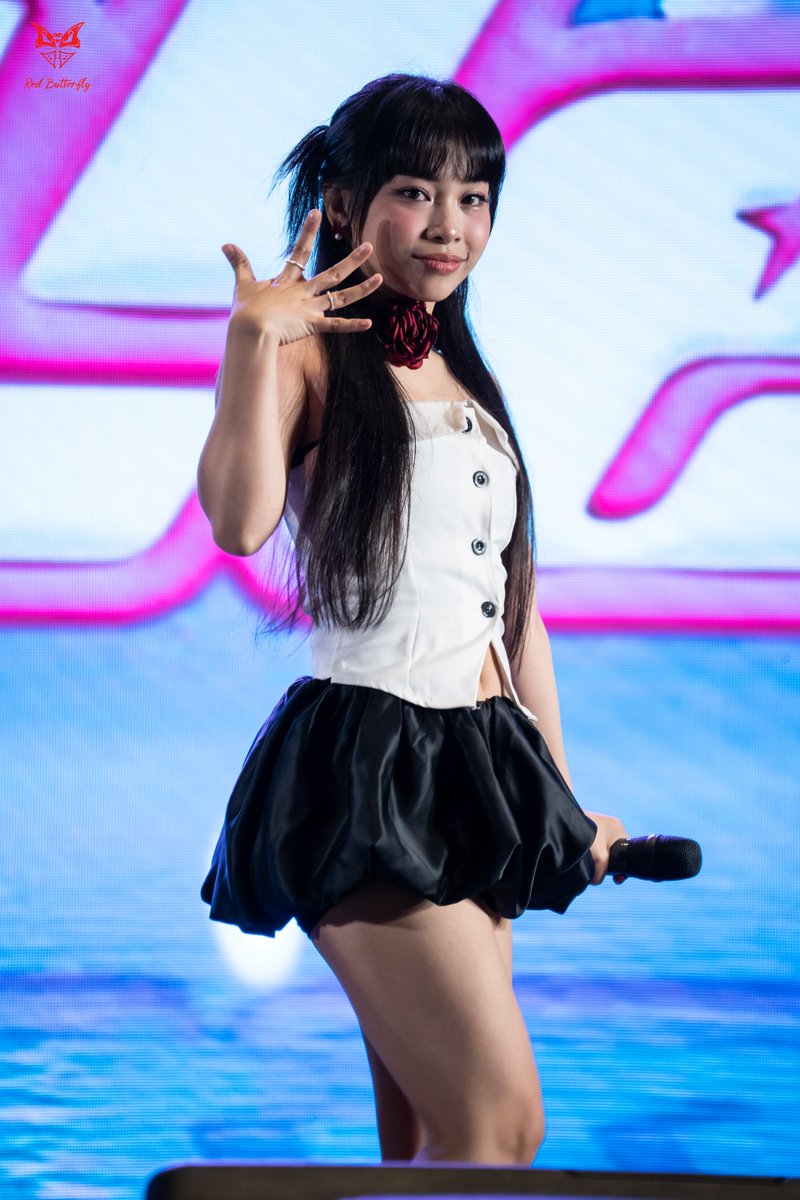 r3d_butterfly's tweet image. 2024.12.29
Pix!e Pearl
🗓️ KPOPCON12
📍 Space @ One Ayala

@pixieofficialph

#pixieofficialph #pixiepopgroup #pixieph