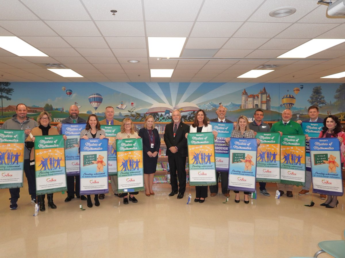 State School Supt Richard Woods presented math and literacy achievement banners to 15 CCSD schools today! Read more at wms.cherokeek12.net/post-detail/~b….  #ElevateTheExcellence