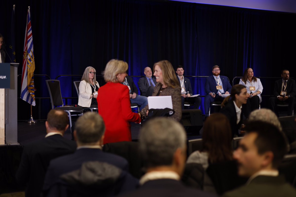 Geneviève Tuts (@euambcanada) on Twitter photo Thrilled to kick off discussions at EU-B.C. business roundtable on how to improve trade and investment relations. Thanks <a href="/Diana_Gibson_BC/">Diana Gibson</a> for joining the conversation as we explore ways to boost EU-B.C. cooperation, while accelerating #GreenTransition
#CircularEconomy #LCBA Thrilled to kick off discussions at EU-B.C. business roundtable on how to improve trade and investment relations. Thanks <a href="/Diana_Gibson_BC/">Diana Gibson</a> for joining the conversation as we explore ways to boost EU-B.C. cooperation, while accelerating #GreenTransition
#CircularEconomy #LCBA
