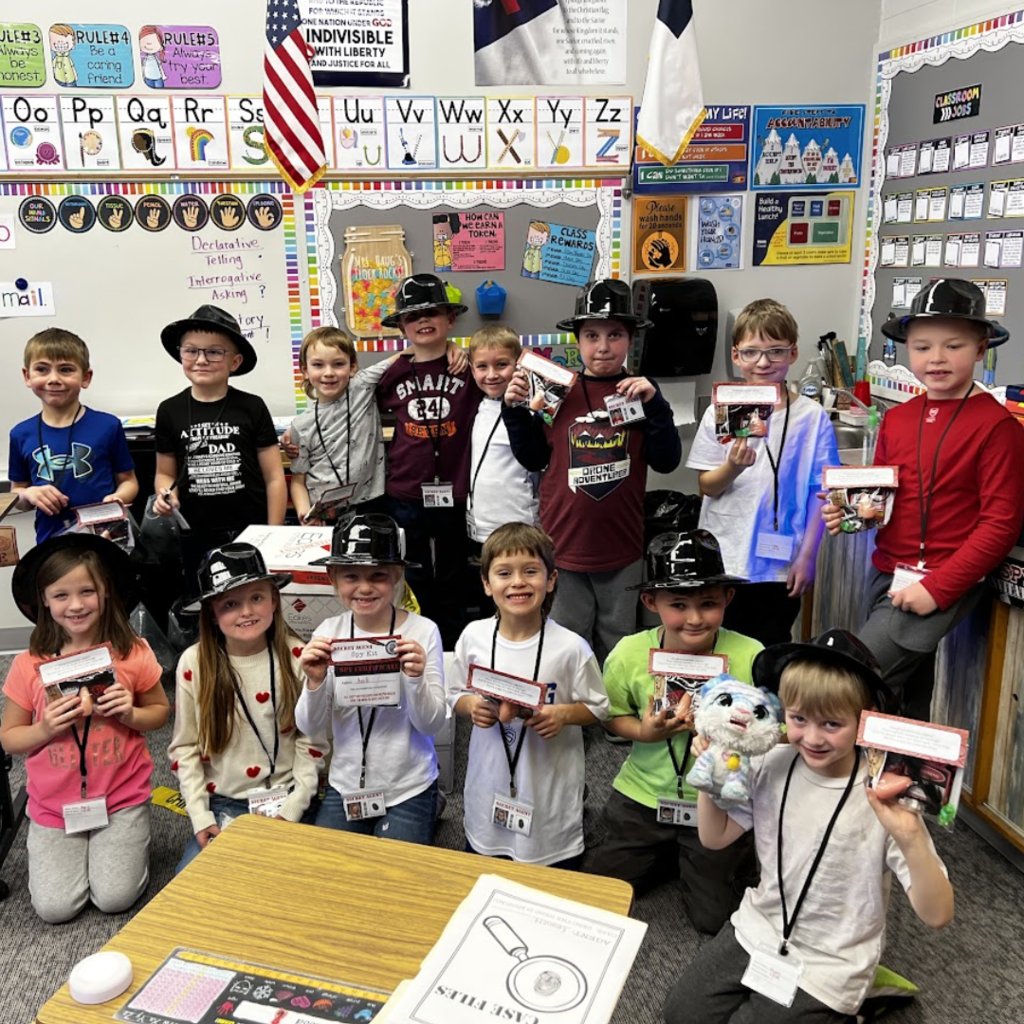 EFYork's tweet photo. Our 1st Grade secret agents  were able to successfully save the 100th Day of school and find Zero the Hero! 
#TeamEF #100DaysOfSchool https://t.co/VDwAzIeeaa