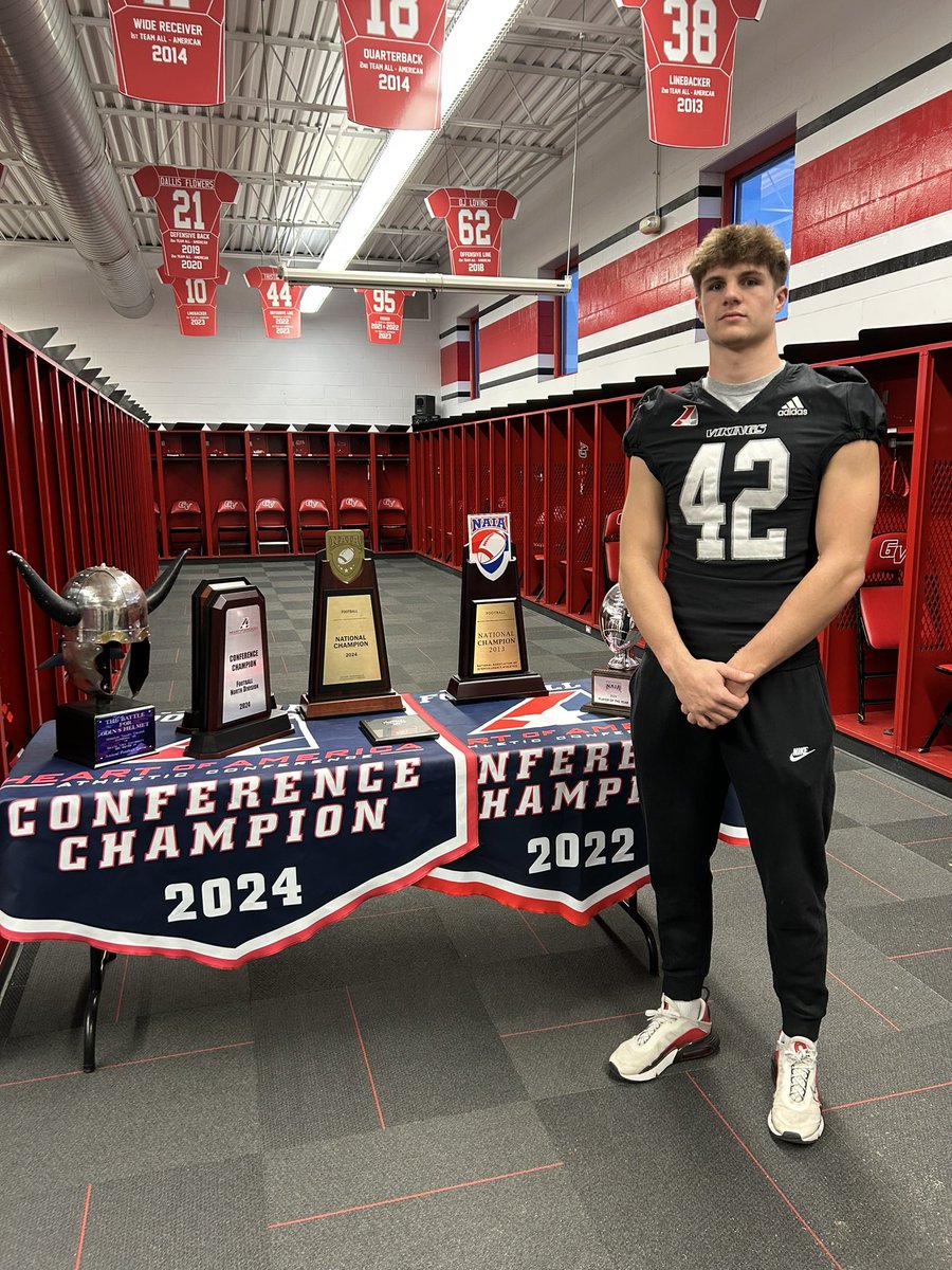 PatrickMcc97270's tweet photo. Had an amazing visit today @GVVikingFB . And also blessed to have received my 3rd NAIA football offer! Thank you @KnockJordan @GVCoachJep @TMartin_Coach @RicoOchoa @TheTrenchLab . Go Vikings! https://t.co/Uo8KZDzTxG