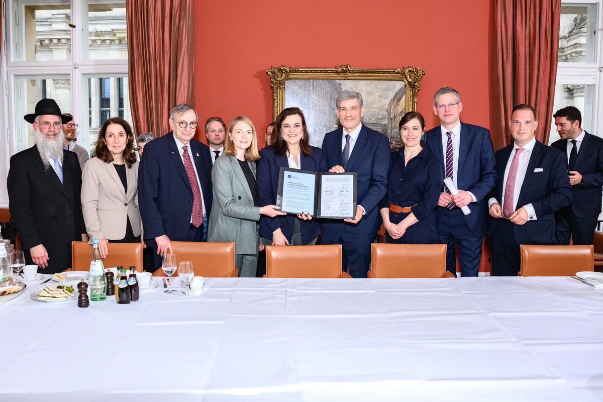 Rabbiner Shlomo Bistritzky tweet media