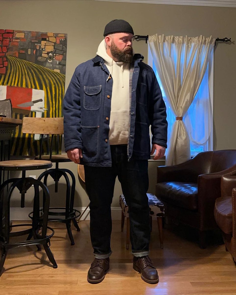 dieworkwear's tweet image. My actual POV is that dress is a kind of social language. Any questions regarding fit, proportion, color, and styling is contextual to aesthetics, which is dependent on culture. Would not be accurate to say "wear a looser fit" because much depends on the aesthetic language in…