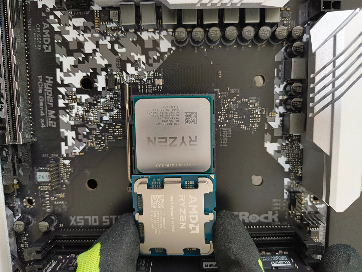 macchky's tweet image. こんにちは9700X

さようなら5800X3D
#自作PC