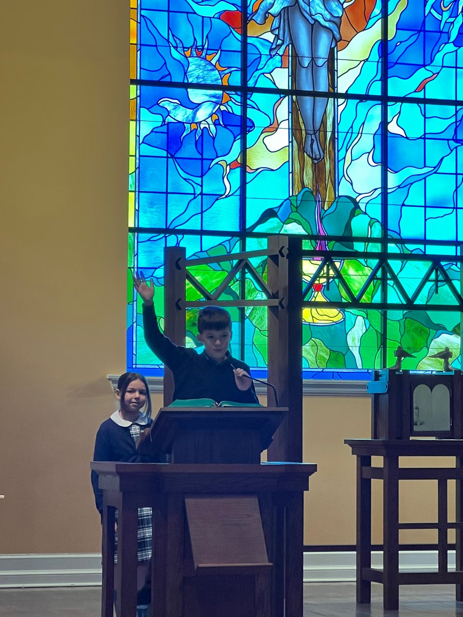 HolyCross_Dover's tweet photo. Today begins Catholic Schools Week! 
We celebrated by inviting family and friends to join us for Mass. Fourth grades led Mass and the Student Council was on hand to serve coffee and cookies afterward. 
Mrs. O'Mara also recognized our hard-working HSA members! https://t.co/F5HwgbyxPs