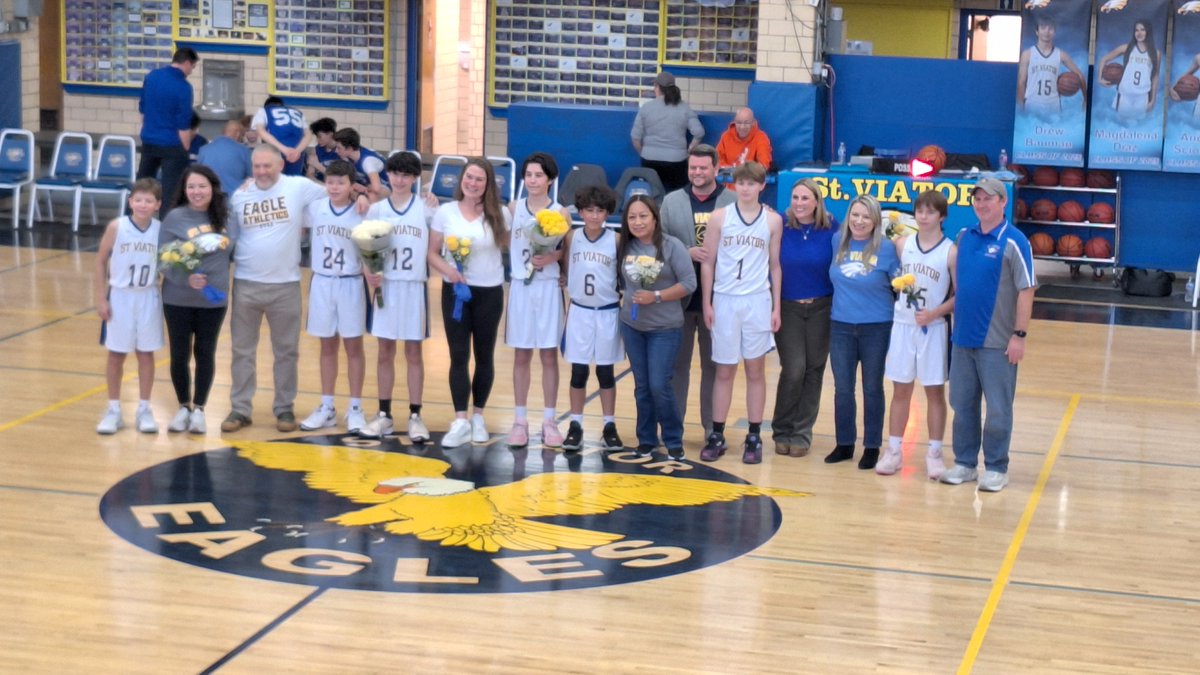 ChiViator's tweet photo. 8th grade boys and girls basketball players won their final home games on Sunday - what an end to regular season play! The SVAA acknowledged the parents and students of the graduating families. We wish our 8th grade athletes all the best in high school! #SVAA #classof2025 #CCYL https://t.co/iN8OaV519u