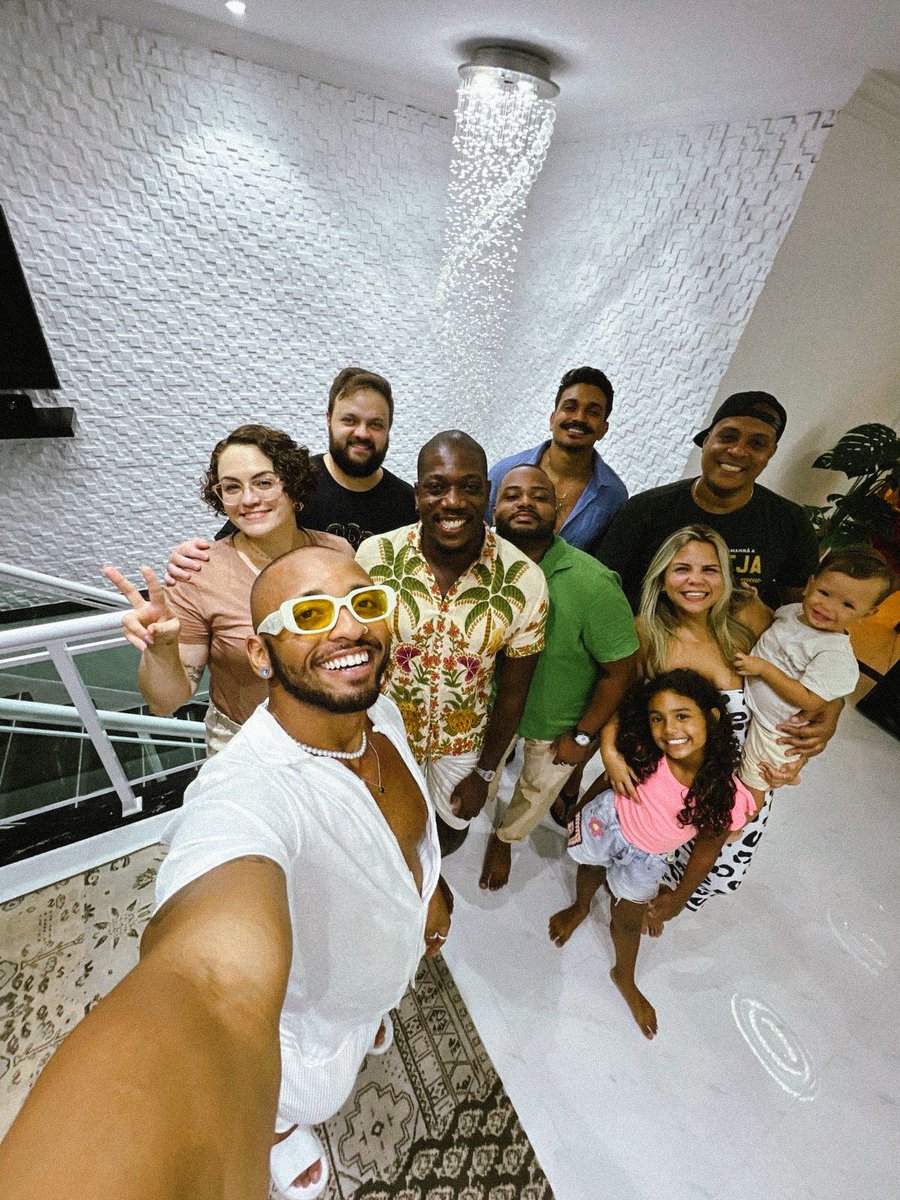 jessicfvr's tweet photo. Esse fds foi tudo para todos, quero mais!!!!!! https://t.co/o5uPmv0076