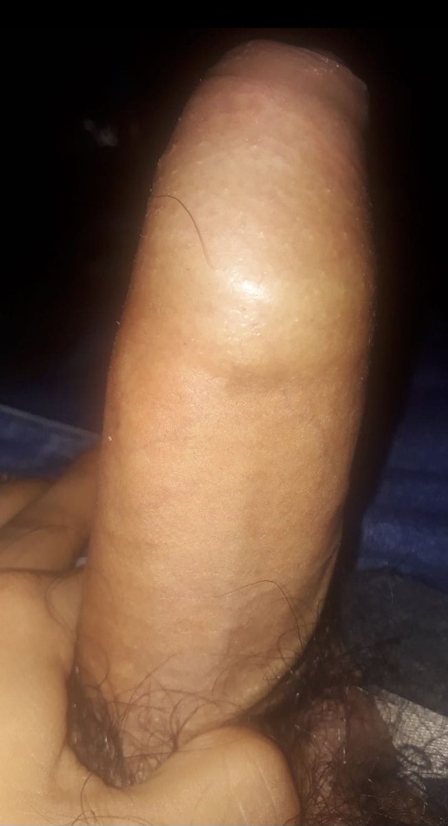 wolfshouse69's tweet photo. Para ser feliz solo necesito amigos que me envíen fotitos así... pd.: si hay pelo hay alegría #limagay #heterovergón #HeteroEngañado https://t.co/y86MoxTv2E