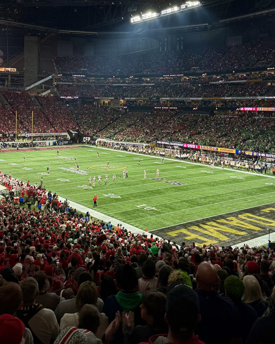 Forever grateful for college football.

Last week with @cfbplayoff was a dream. Yet nothing this monumental is as special without the people alongside me. Thank you to Rachel Mikolay &amp; Katie Cavender for believing in me and giving me 20 new insanely talented best friends.