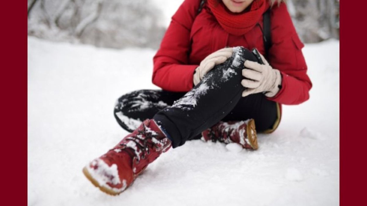 UMN Medical School (@umnmedschool) on Twitter photo Winter in Minnesota means freezing temps & slippery sidewalks! 🥶
Mahmood Gharib, MD, with <a href="/UMNRehabMed/">U of MN Department of Rehabilitation Medicine</a> & <a href="/MHealthFairview/">M Health Fairview</a>, shares tips on how to avoid common winter injuries and stay safe this season: bit.ly/4h33ygh.
#WinterSafety | #MN Winter in Minnesota means freezing temps & slippery sidewalks! 🥶
Mahmood Gharib, MD, with <a href="/UMNRehabMed/">U of MN Department of Rehabilitation Medicine</a> & <a href="/MHealthFairview/">M Health Fairview</a>, shares tips on how to avoid common winter injuries and stay safe this season: bit.ly/4h33ygh.
#WinterSafety | #MN