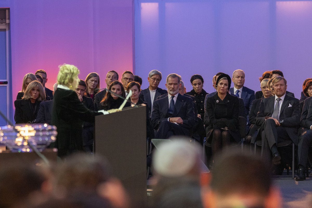 Senator Penny Wong tweet media