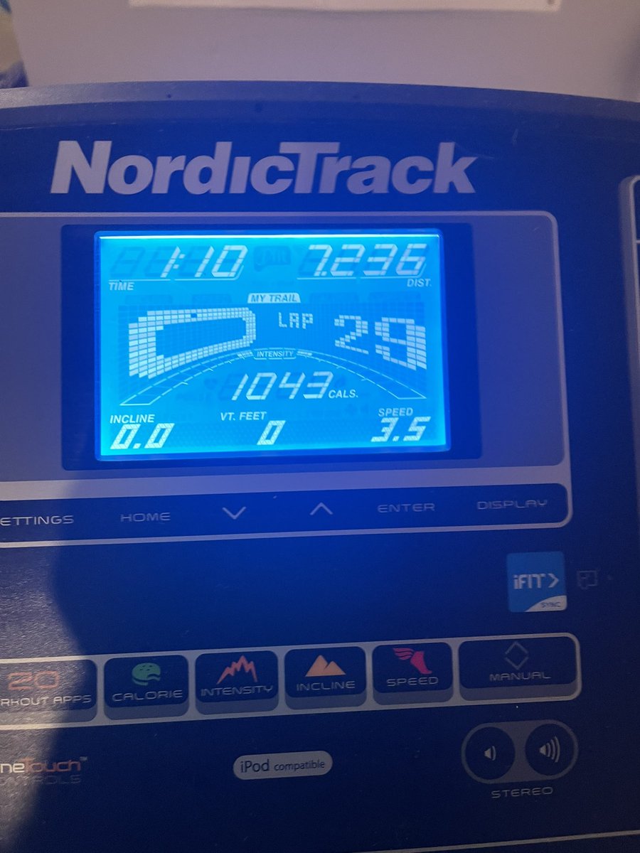 sirbobd's tweet photo. A little under 12 miles over the weekend! Definitely felt stronger on Sunday AKA Long Run Day. https://t.co/CdsHbbmMZo