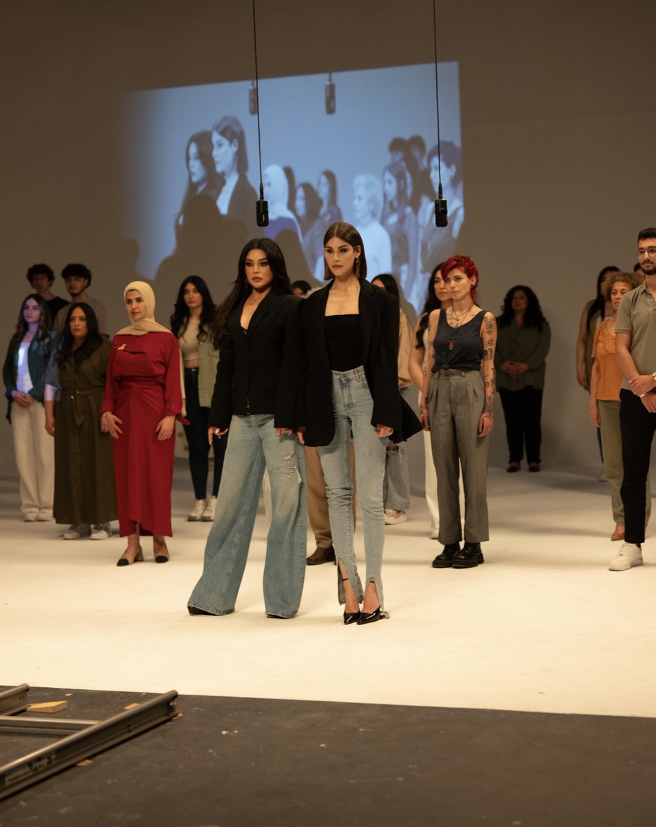BeirutcomMag's tweet photo. هيفاء وهبي ونور عريضة لأول مرّة معاً في حملةٍ صادمة وغير مسبوقة 

https://t.co/krxqln4yOH

 via @BeirutcomMag @HaifaWehbe #هيفاء_وهبي #Haifawehbe  #هيفا_وهبي #بيروتكم #HarassmentIsNotVirtual #HaifaXNour #التحرش_مش_افتراضي #نور_عريضة @nour_arida https://t.co/sxS02BCAnj