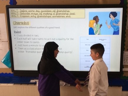 ECS_Keighley's tweet photo. Which qualities make a good friend? That's the question Yr 5 were getting stuck into in #PHSCE with a some role play and discussion https://t.co/otOPAS77N2