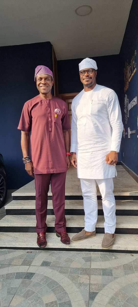 Gbadebo Rhodes-Vivour tweet media