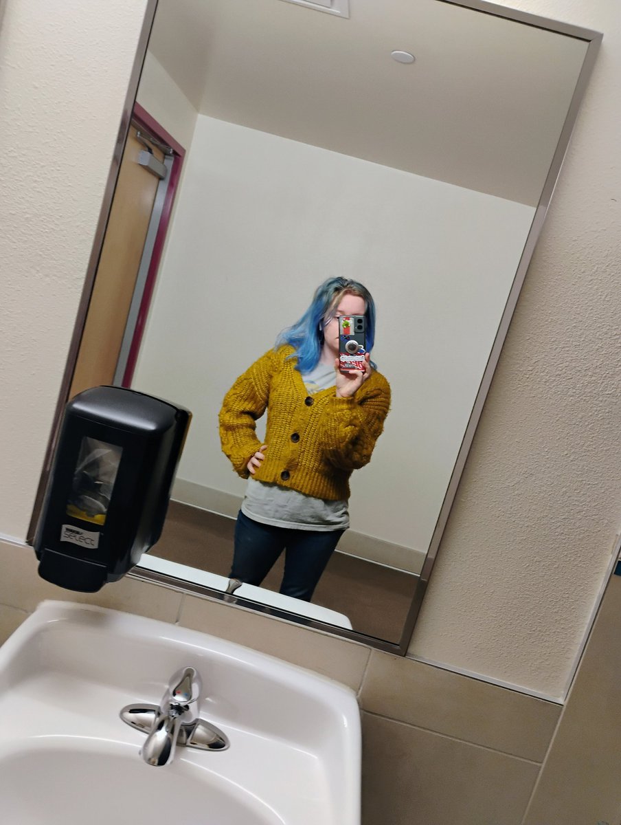 vic ★ 1 days w/o overeating tweet media