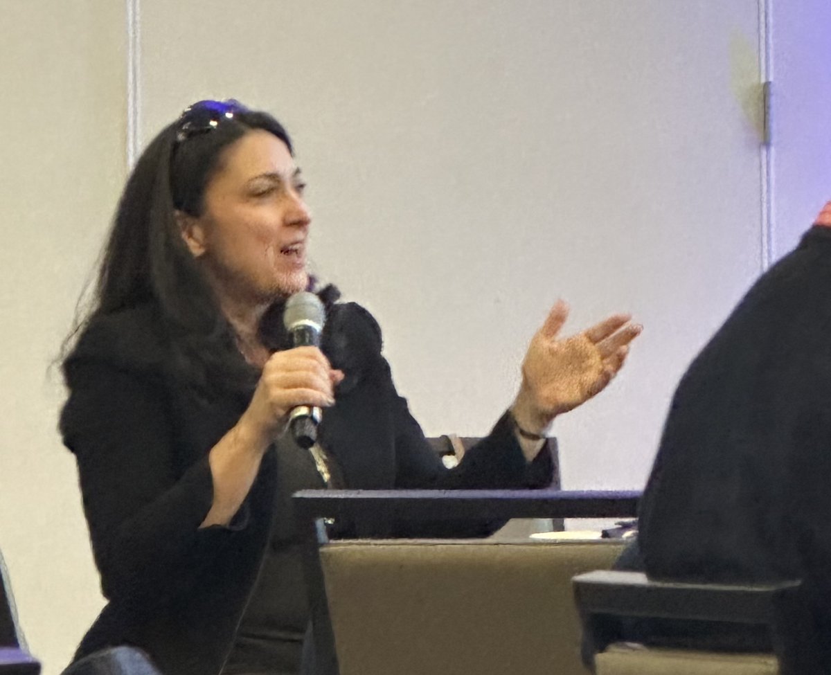 “Eleven percent of News is unique reach. And I’m on a mission for unique reach. It drives business.” <a href="/shenan/">shenan</a> #IABALM