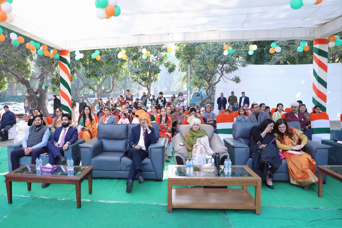 jkrcnd's tweet photo. Here are a few more glimpses from the 76th Republic Day celebrations as Principal Resident Commissioner @rashmisinghIAS proudly unfurled the National Flag at @jkrcnd, New Delhi. 🇮🇳 #RepublicDayIndia
@diprjk https://t.co/jJwrnbx1xd