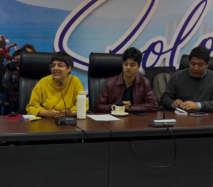 En redes sociales circuló que hoy, en la Comisión del Menor y de la Familia, se pretendía aprobar los dictámenes de las iniciativas 6473 y 6475.

Iniciativas de ley inconstitucionales, nacidas desde lo más podrido del odio y la ignorancia.

Me complace anunciar que, tras asistir