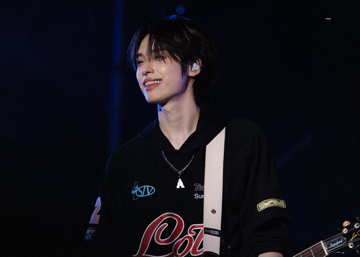 floofy_Gaon's tweet photo. 240928 송도 그린캠프페스티벌 HQ🐾

#XdinaryHeroes #엑스디너리히어로즈 #엑디즈 #가온 #곽지석 #Gaon https://t.co/jC4bGRs7Xr