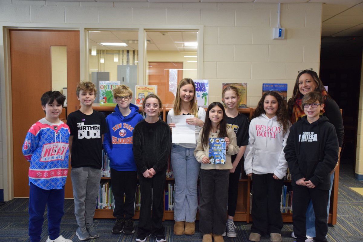 esm_csd's tweet photo. Eastport Elementary School is pleased to announce that its library media center has received a $100 award from the Young American Poetry Digest for its outstanding commitment to fostering writing and creativity among students. https://t.co/5SVxqced5Y