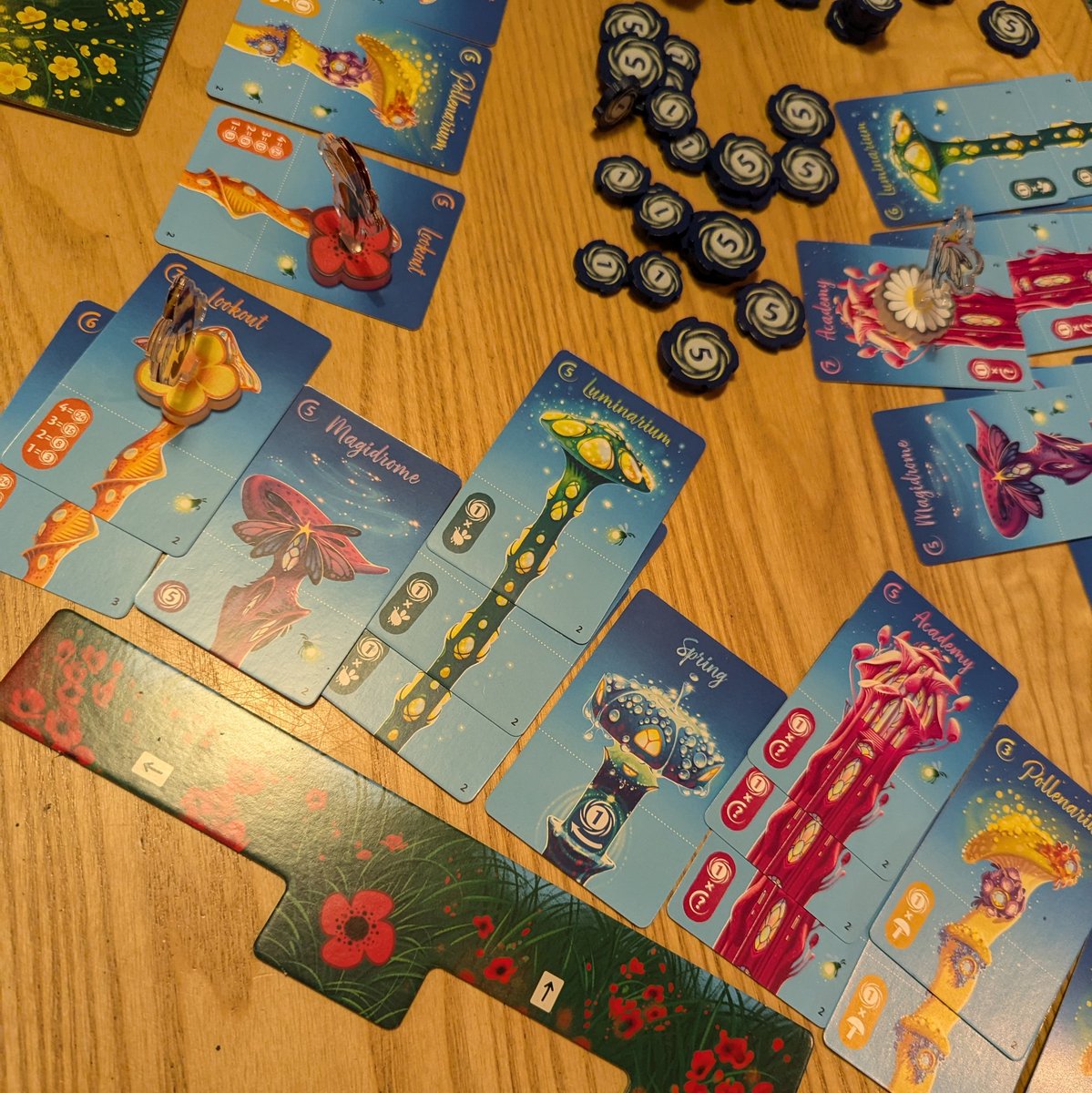 We had a great time at the Try Me Buy Me demo event with <a href="/AsmodeeUK/">asmodeeUK</a> yesterday! Thanks to everyone who made it in and tried some of the newest additions to our board game library and to Yanna for demoing the games! 

#ancientrobotgames #boardgamedemo #boardgameshop  #edinburgh