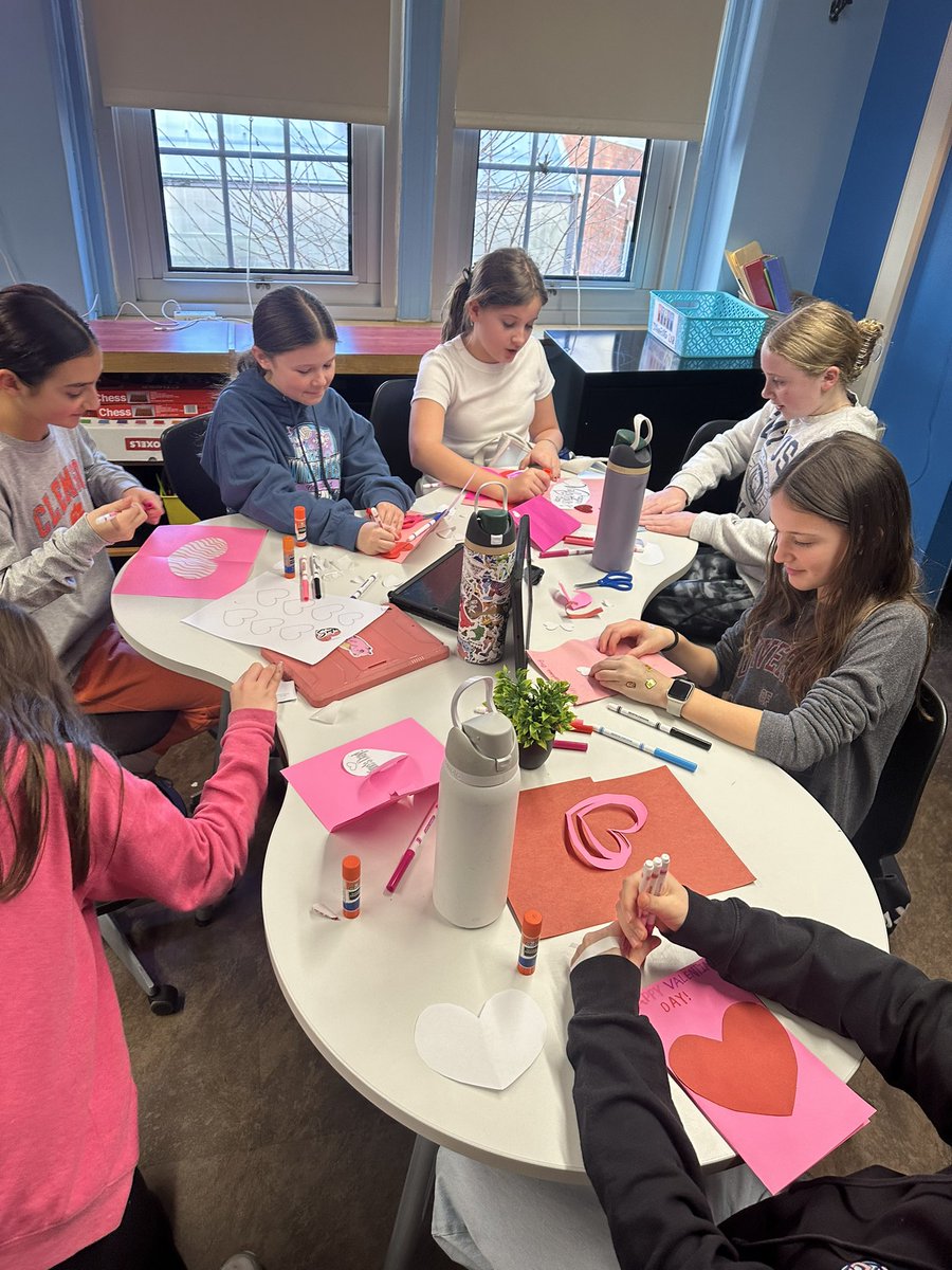 Ms. Deninno👩🏼💻👾 tweet media