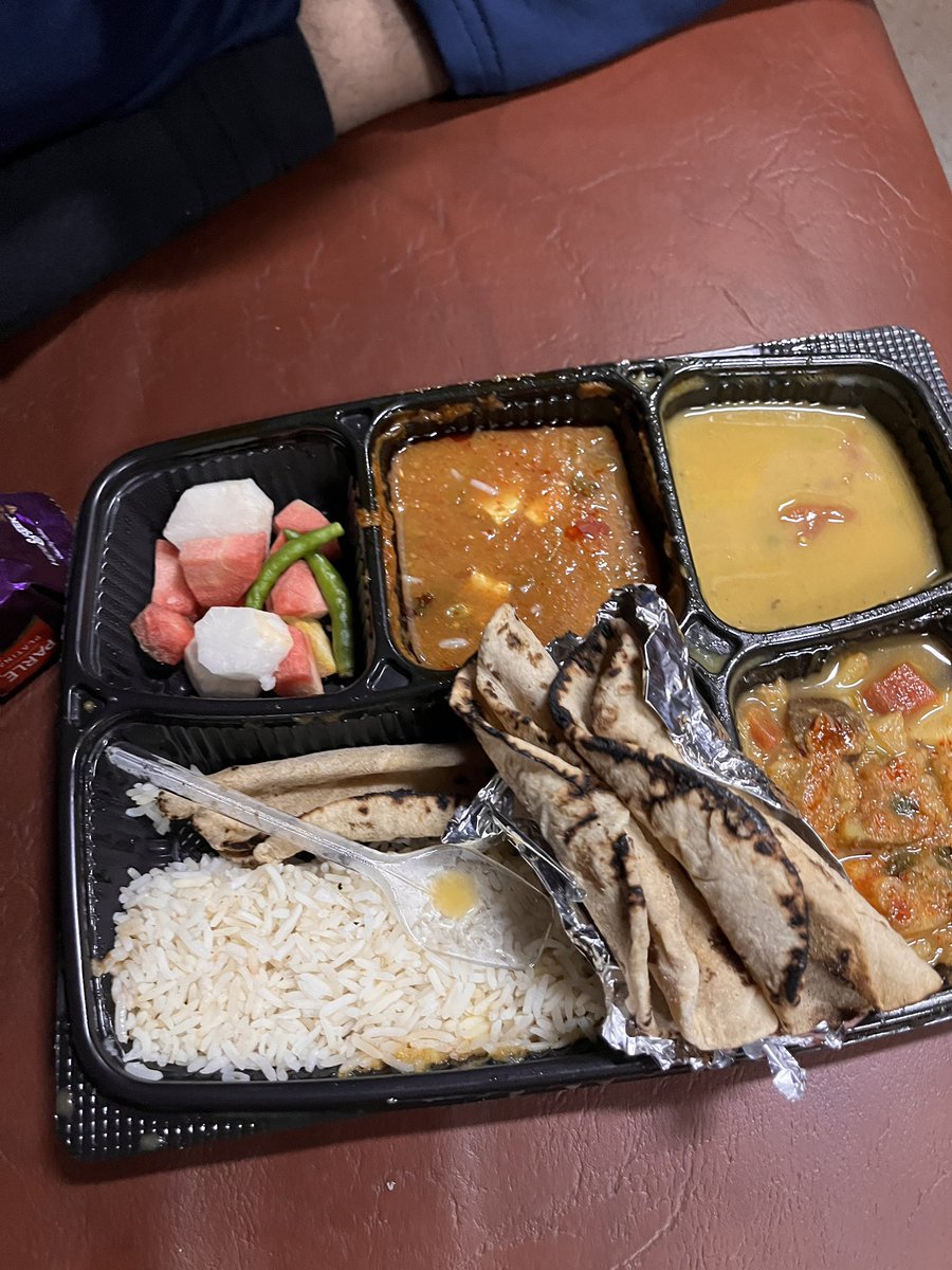 withprabhat's tweet photo. Scam/fraud in 1st AC coach at New Delhi railway station A random guy came in the coach pretending as pantry boy takng food orders We have ordered 1 thali from that guy &amp; he charged for that ₹350 &amp; we have given him ₹500 note, he just took it ran @AshwiniVaishnaw @RailMinIndia https://t.co/RgasqvUQ41