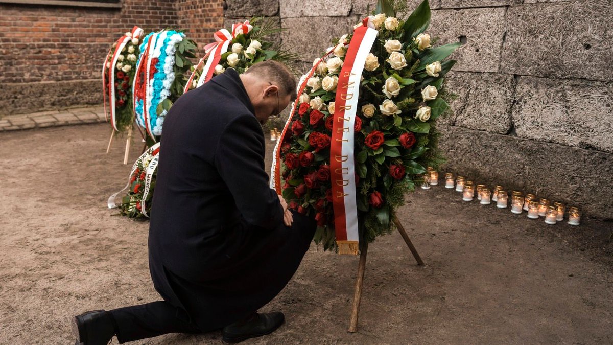 TODAY: Auschwitz holds observances on the 80th anniversary of the death camp's liberation 

buff.ly/42xqShI via <a href="/NPR/">NPR</a> 

#NeverForget  #Holocaust #WWII #Hitler #NaziGermany