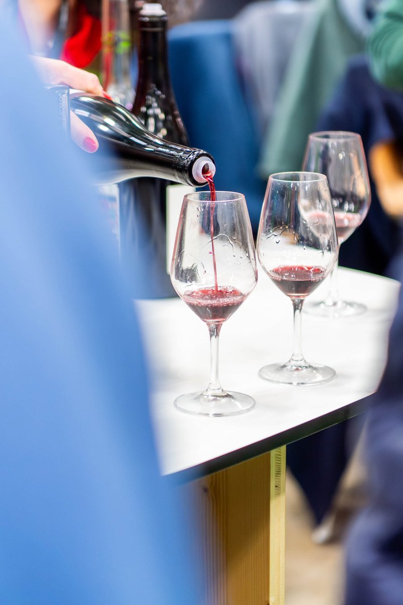 suddefrance's tweet photo. Inauguration du Salon @MillesimeBio 🍷Cette année encore, près de 400 producteurs régionaux dont ➕ de la moitié adhérents #SudDeFrance-l’@Occitanie, sont présents pour faire déguster leurs cuvées 🤝🏻
Rendez-vous à #Montpellier jusqu’à mercredi ➡️ https://t.co/VVMVUSUNgD https://t.co/1deTEYWxpr