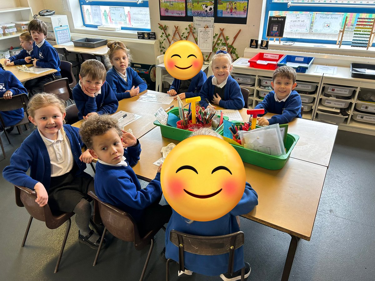 PCPFoxes's tweet image. In maths we having be using the part whole model to create fact family number sentences. We found it a little tricky bit we didn’t give up  #pcpmaths