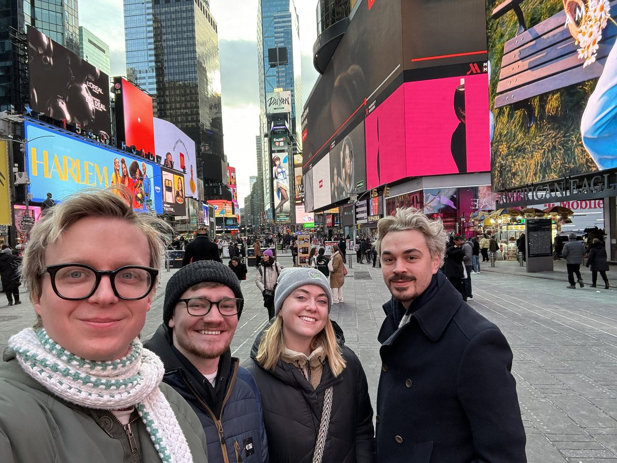 #GwynethGoesSkiing and #UntrueDiana (@awkwardprods) on Twitter photo Thank you New York City!
It's been a DREAM to do an off-Broadway run and to sell out every show. Thank you to everyone who attended and to the gwamazing team at <a href="/SoHoPlayhouseNY/">Darren Cole</a> for an unforgettable ski week. We are GOOPED.❤️
Next stop is LA and <a href="/ElysianTheater/">The Elysian</a>! 😍
🎟 in bio Thank you New York City!
It's been a DREAM to do an off-Broadway run and to sell out every show. Thank you to everyone who attended and to the gwamazing team at <a href="/SoHoPlayhouseNY/">Darren Cole</a> for an unforgettable ski week. We are GOOPED.❤️
Next stop is LA and <a href="/ElysianTheater/">The Elysian</a>! 😍
🎟 in bio