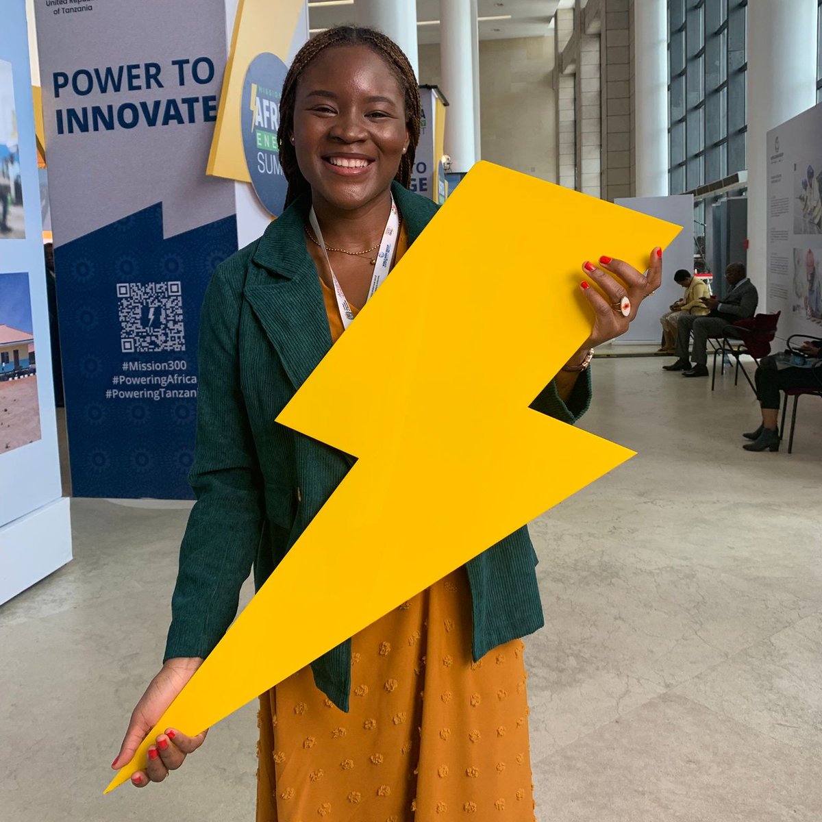 #Mission300: A game-changer for Africa! 
Providing 300 million people electricity access by 2030 is mobilizing change-makers. 

⚡️Share your ideas for a brighter future using #PoweringAfrica!

Learn more about the Summit: wrld.bg/bR6150UNYbM