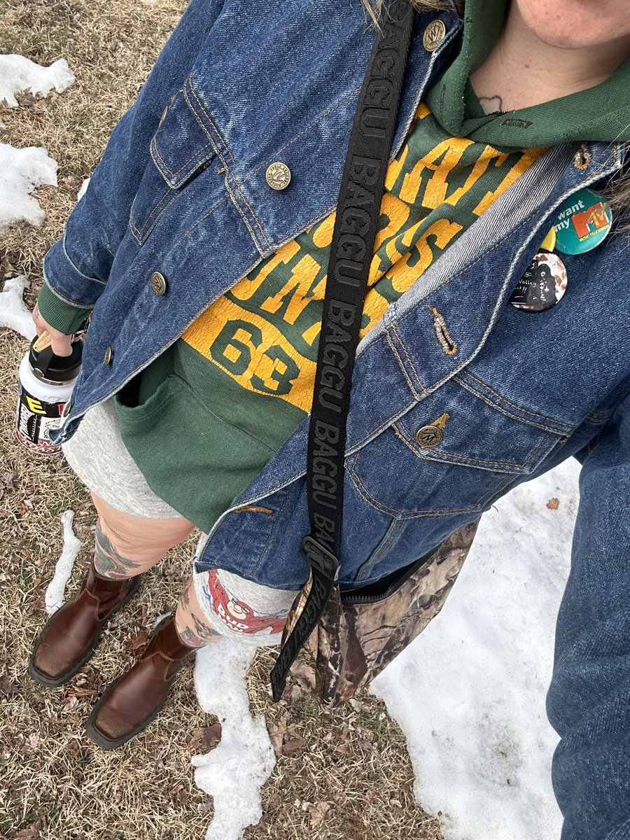 circlekscum's tweet photo. Haven’t had a walk of shame in a minute but when in Missouri https://t.co/5DGKTEZ6zI