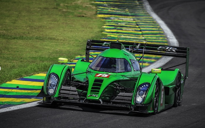 sportmotores's tweet photo. #MilMilhas🇧🇷: Vitória do protótipo AJR 

Com 337 voltas completadas, Henrique Assunção/Pietro Rimbano/Christian Robert/Cassiano Trein cruzaram a linha de meta no primeiro lugar.

Leia mais: https://t.co/p7otrIE7S0 https://t.co/x4coNogXag