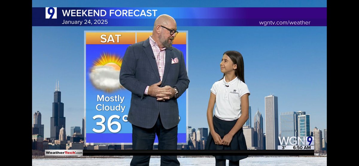 BISCSouthLoop's tweet image. Big shoutout to Lila for brightening our Friday AND bringing the sunshine this week! She absolutely nailed her guest weather spot on WGN Morning News. Thanks for the warm vibes (literally!) Lila! We need you on speed dial when those Chicago temps start to dip again. #Sunshine