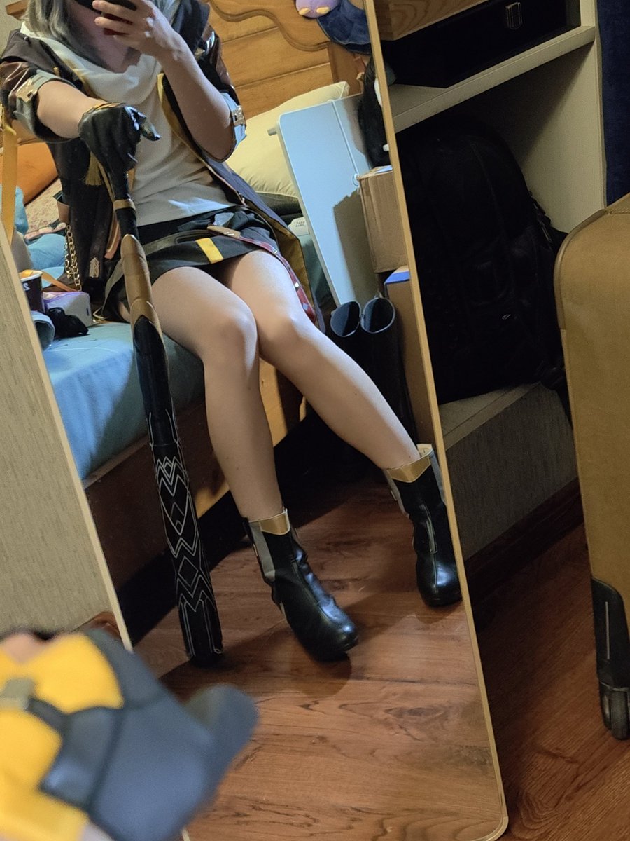 CQ94184296's tweet photo. md腿环不见了，这角色出不了了，最后一次了 https://t.co/CG0nnNlS95